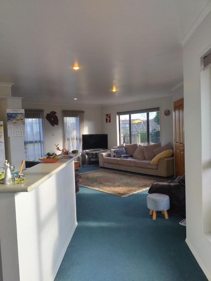 My Place Bnb Tuatapere エクステリア 写真