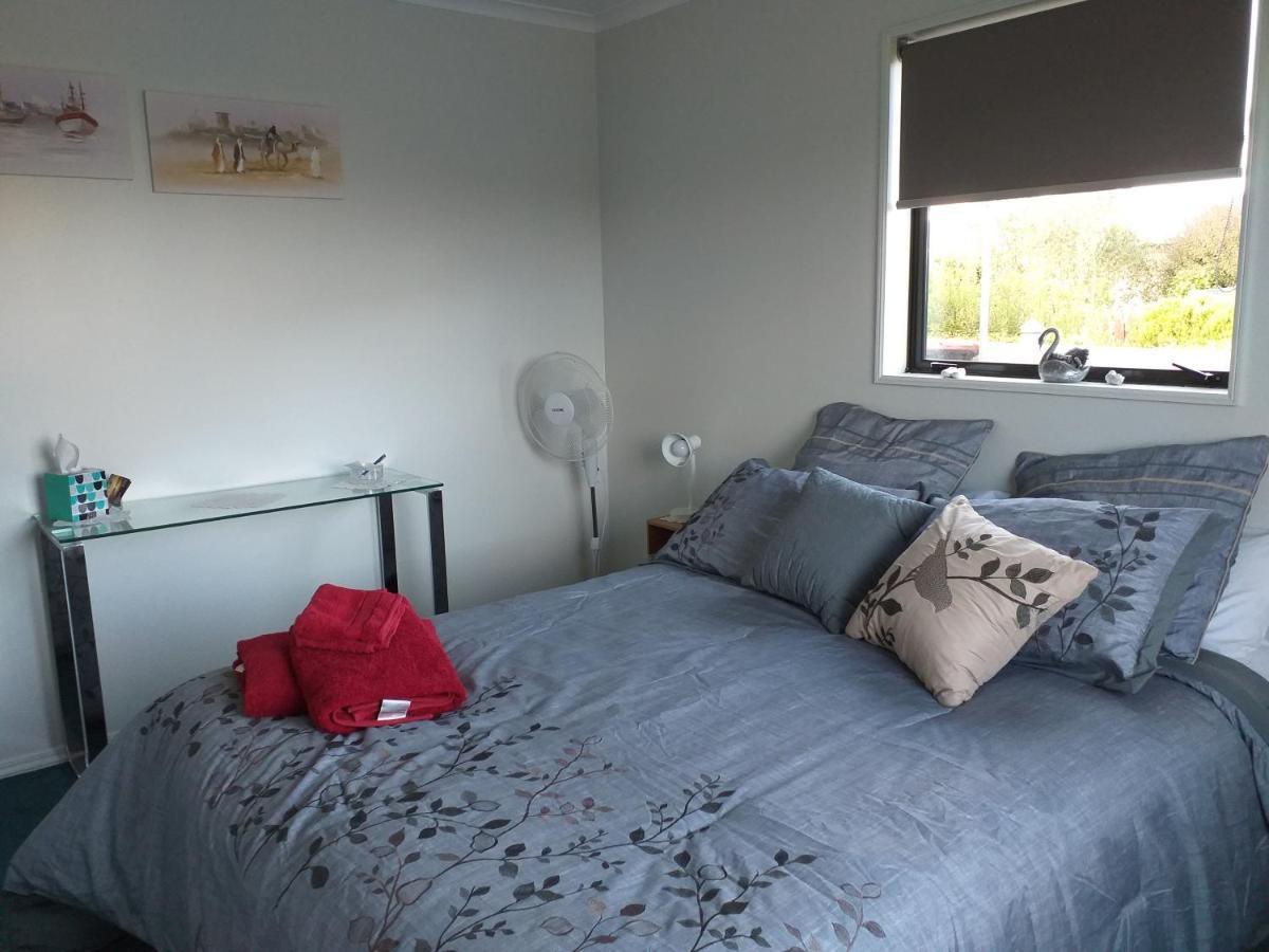My Place Bnb Tuatapere エクステリア 写真
